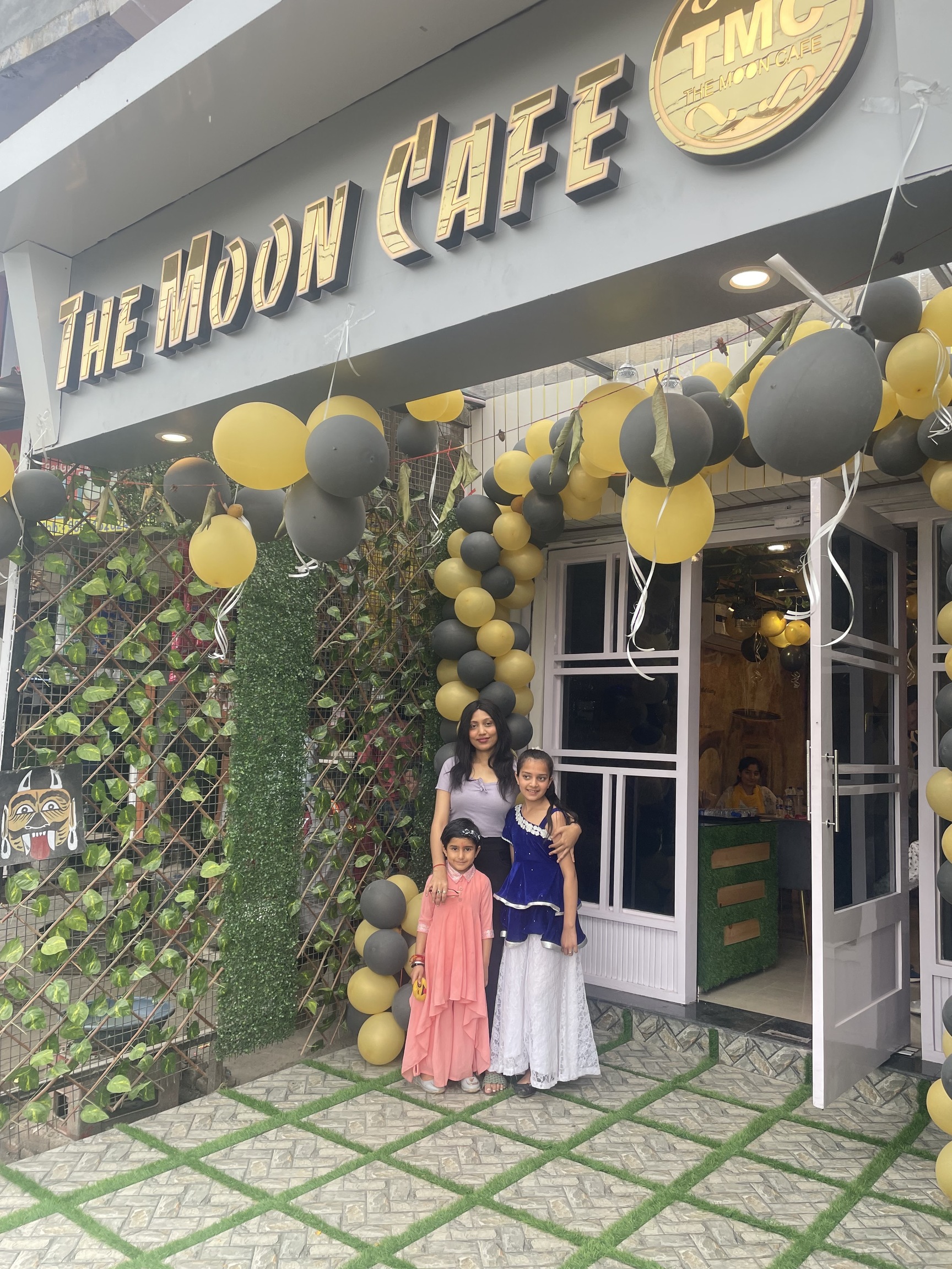 The Moon Cafe in Garhi Udhampur Best Restaurants near me in Udhampur Justdial