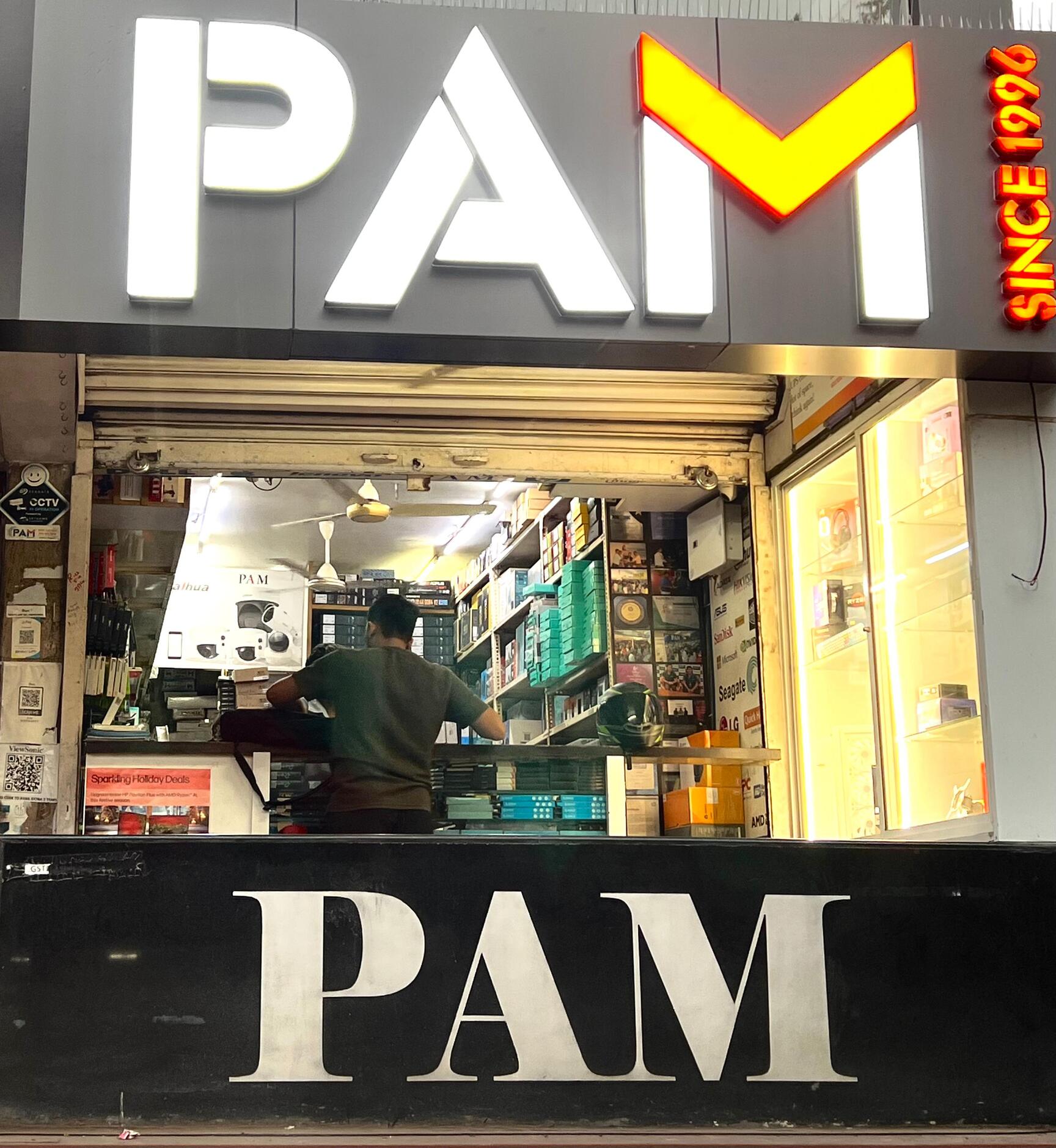 Top Touch Pos Machine Dealers in Alkapuri - Best Touch Pos Machine Shops -  Justdial